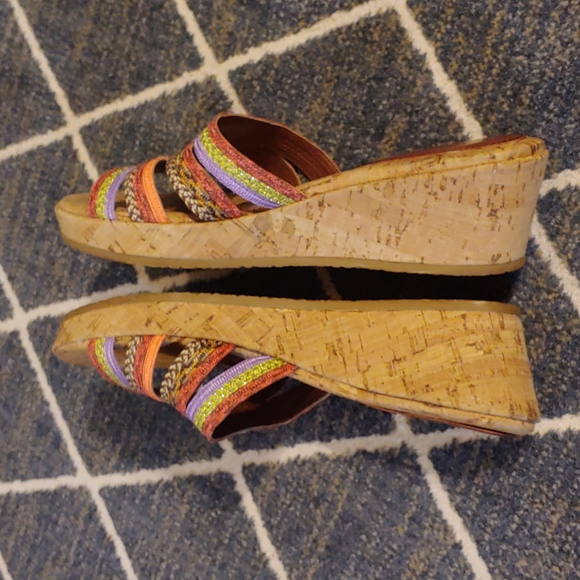 Eric Javits - Multi colored wedge cork sandals - Picture 6 of 7